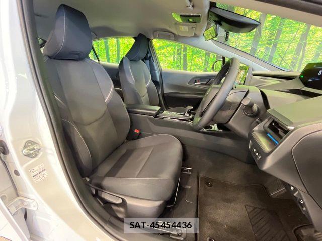 Toyota PRIUS 2025-07 8246360-7