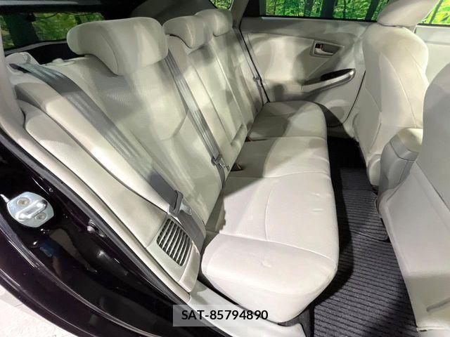 Toyota PRIUS 2012-08 8246395-8