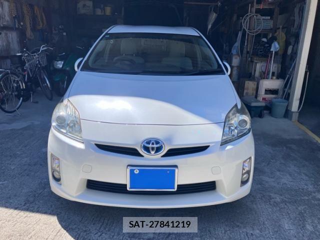 Toyota PRIUS 2010-09 8246405-0