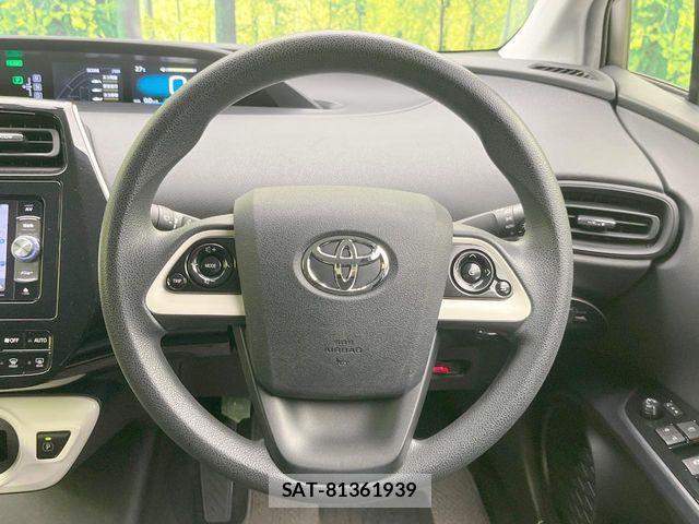 Toyota PRIUS 2016-10 8246385-10