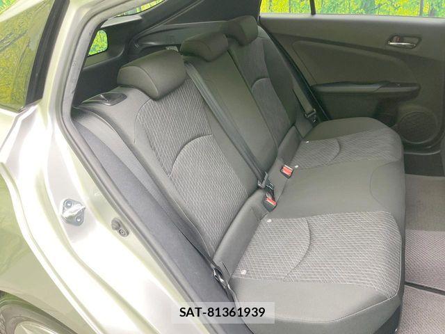 Toyota PRIUS 2016-10 8246385-8