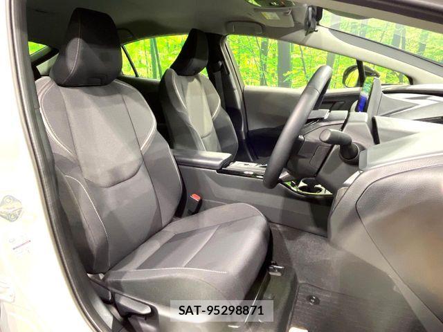 Toyota PRIUS 2025-02 8246359-7