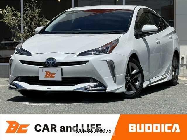 Toyota PRIUS 2021-12 8246370-0