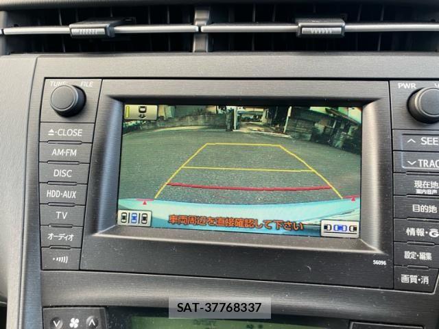 Toyota PRIUS 2010-08 8246354-11