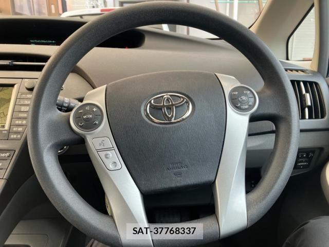 Toyota PRIUS 2010-08 8246354-7