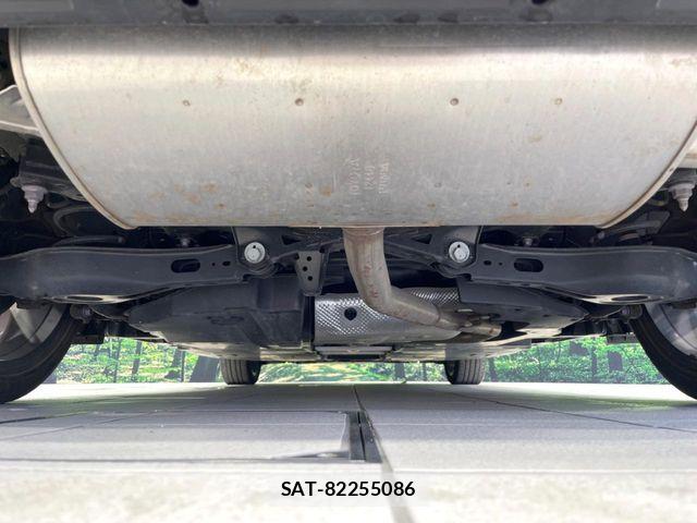 Toyota PRIUS 2023-03 8246357-18