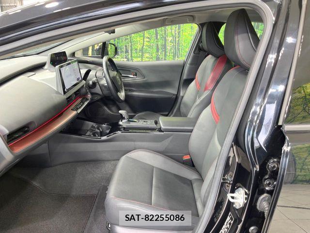 Toyota PRIUS 2023-03 8246357-7