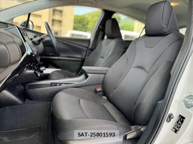 Toyota PRIUS 2022-05 8246375-16