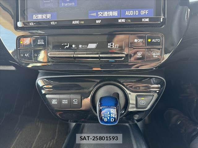 Toyota PRIUS 2022-05 8246375-20