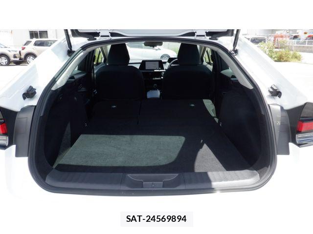 Toyota PRIUS 2023-11 8246371-10