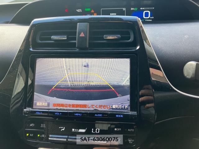 Toyota PRIUS 2017-06 8246382-20