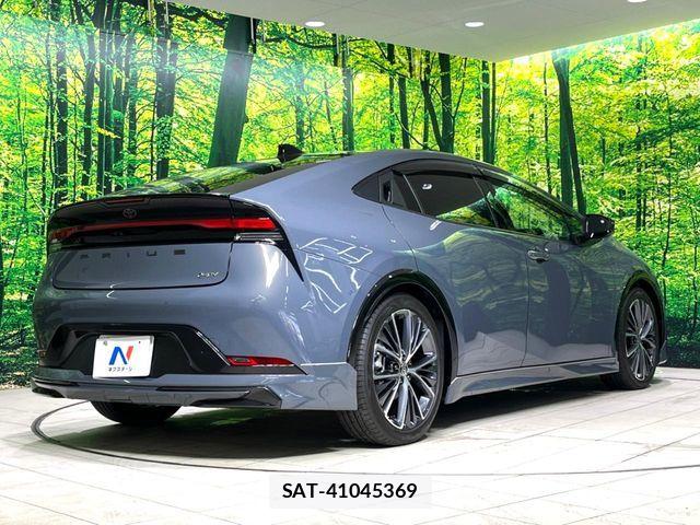 Toyota PRIUS 2024-10 8246351-17