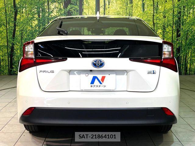 Toyota PRIUS 2019-01 8246374-14