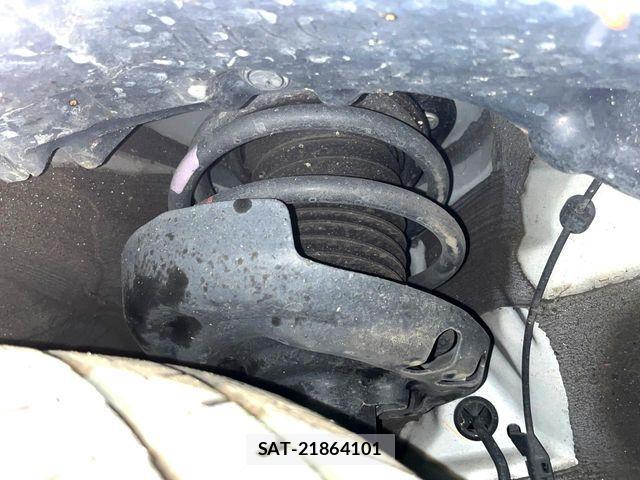 Toyota PRIUS 2019-01 8246374-19