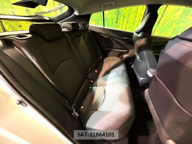 Toyota PRIUS 2019-01 8246374-8