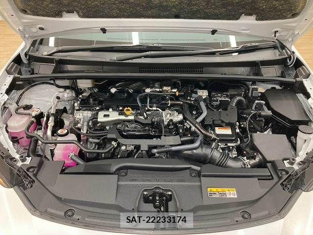 Toyota PRIUS 2023-11 8246358-12