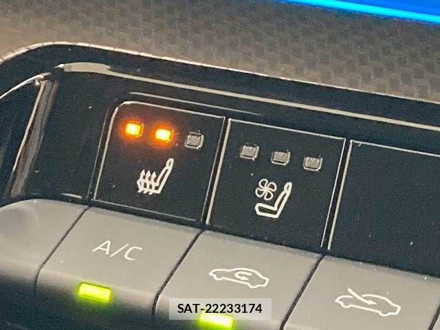Toyota PRIUS 2023-11 8246358-8