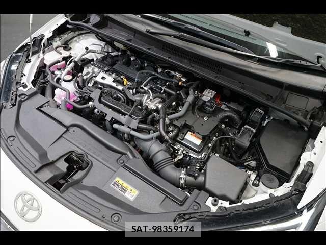 Toyota PRIUS 2023-06 8246356-19