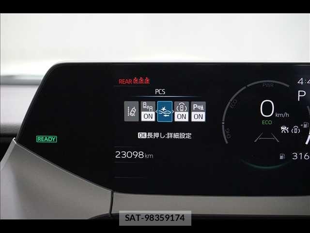 Toyota PRIUS 2023-06 8246356-4