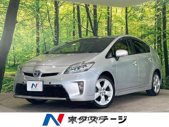 Toyota PRIUS 2013-03 8246390-0