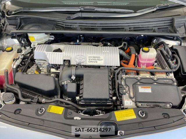 Toyota PRIUS 2013-03 8246390-17