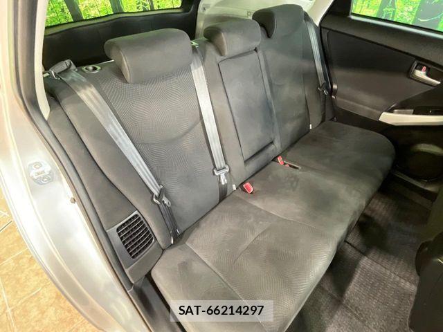 Toyota PRIUS 2013-03 8246390-8