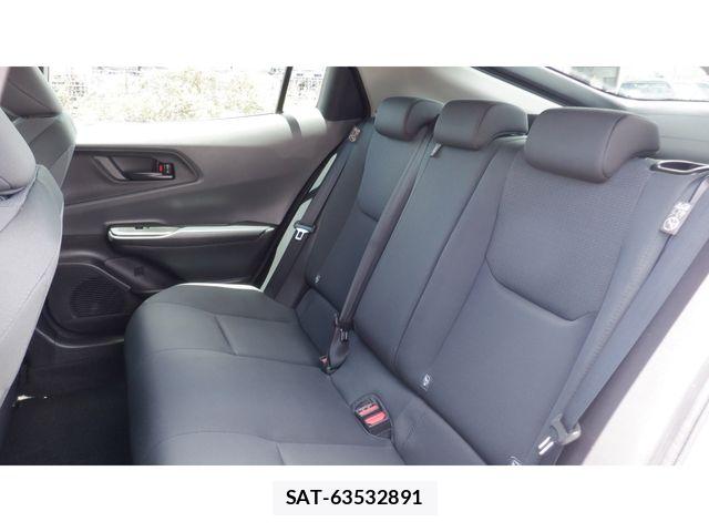 Toyota PRIUS 2023-10 8246372-13