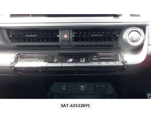 Toyota PRIUS 2023-10 8246372-18