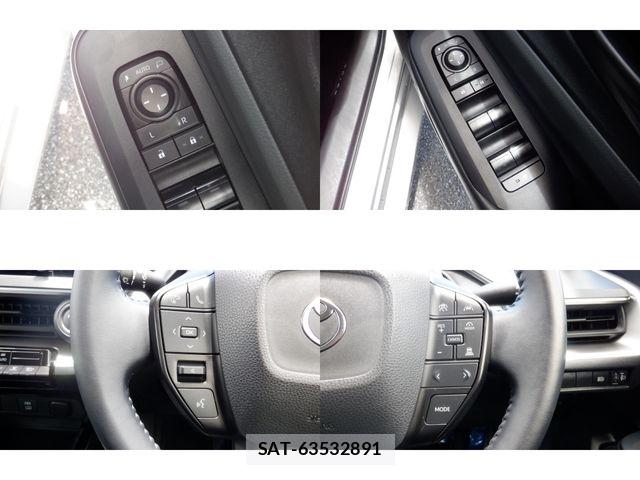 Toyota PRIUS 2023-10 8246372-24
