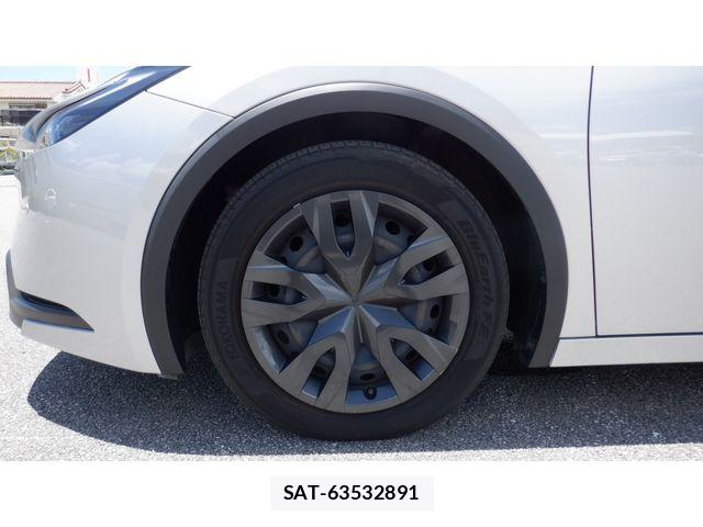 Toyota PRIUS 2023-10 8246372-28