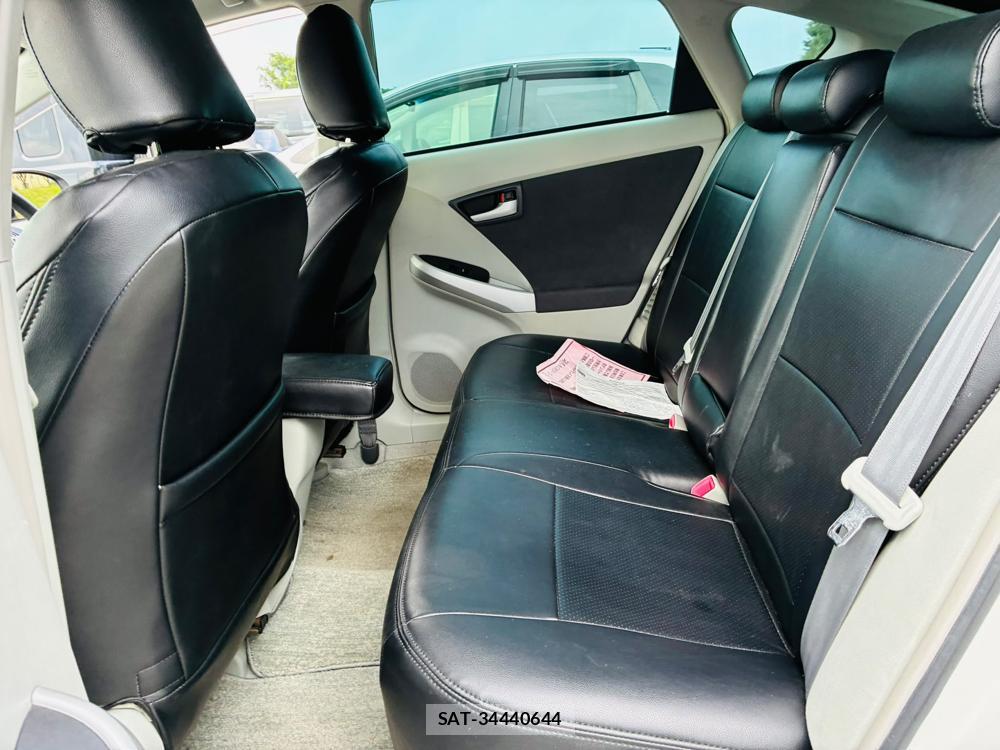 Toyota PRIUS 2010-05 8226618-9