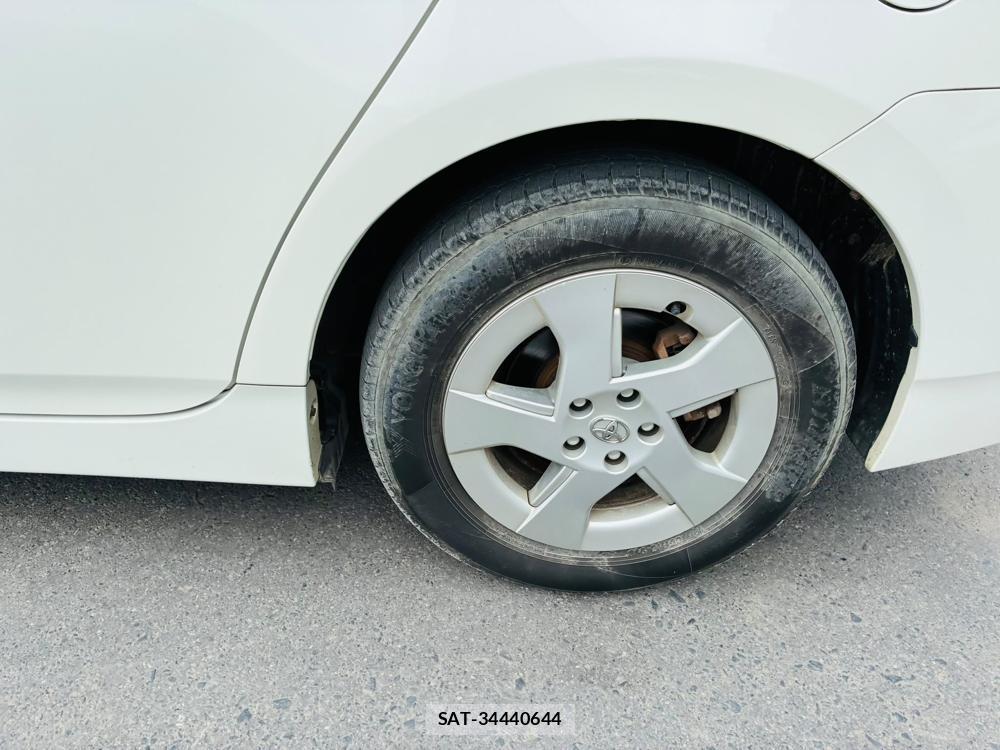 Toyota PRIUS 2010-05 8226618-29