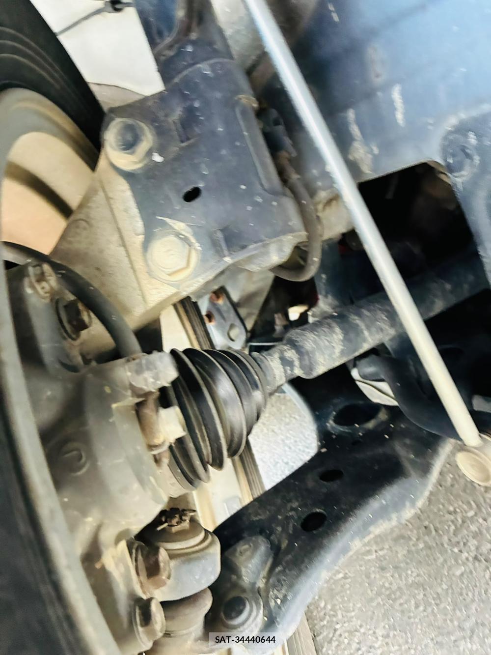 Toyota PRIUS 2010-05 8226618-32