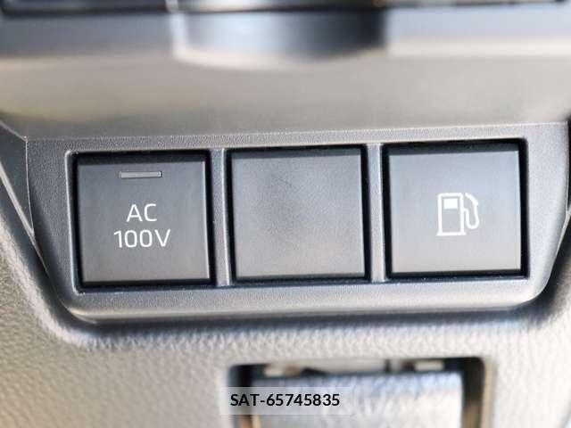 Toyota PRIUS 2023-04 8316422-15
