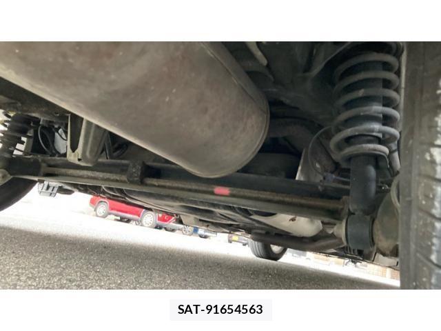 Toyota PRIUS 2004-01 8316522-9