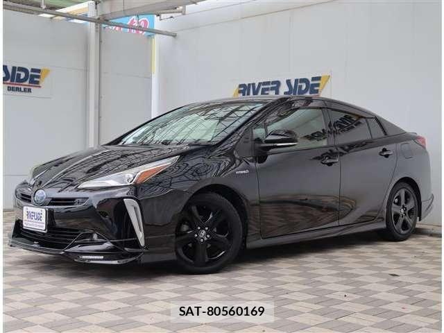 Toyota PRIUS 2019-03 8316431-21