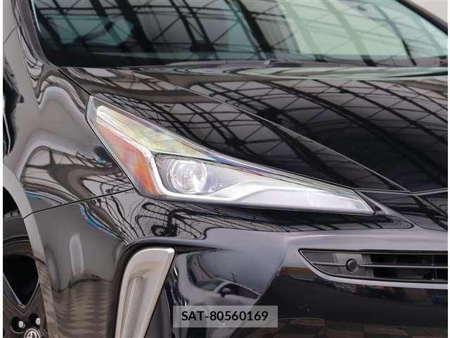 Toyota PRIUS 2019-03 8316431-22