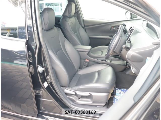 Toyota PRIUS 2019-03 8316431-4