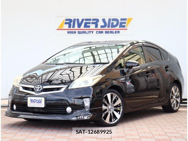 Toyota PRIUS 2013-05 8316483-0
