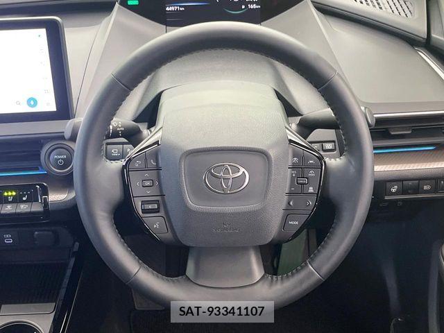 Toyota PRIUS 2023-09 8316428-11