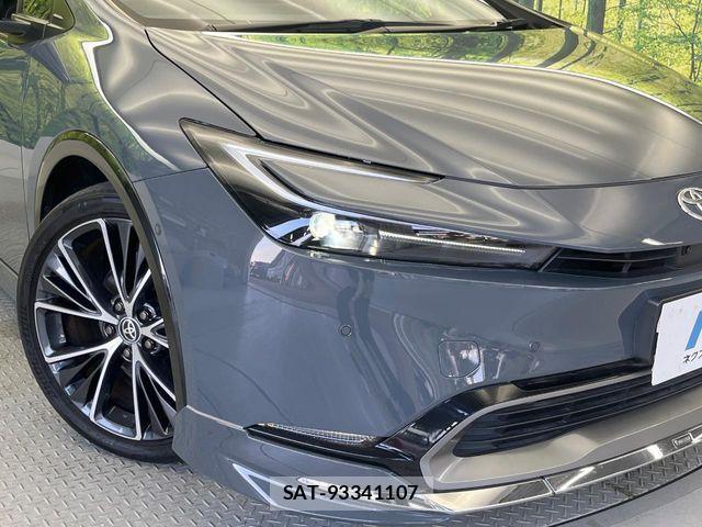 Toyota PRIUS 2023-09 8316428-12