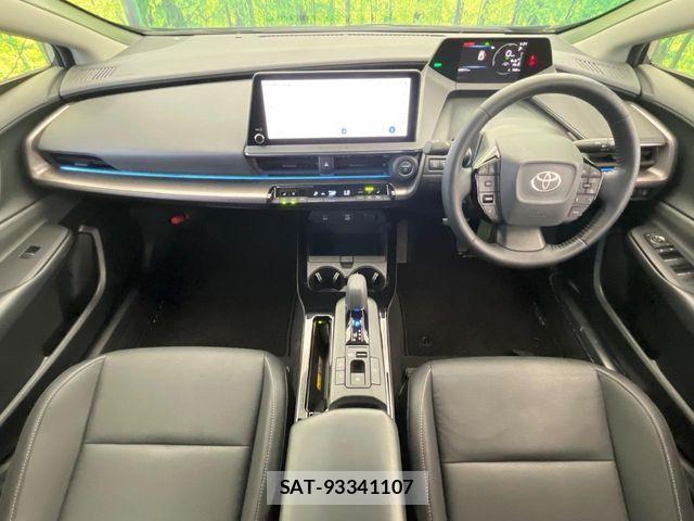 Toyota PRIUS 2023-09 8316428-2