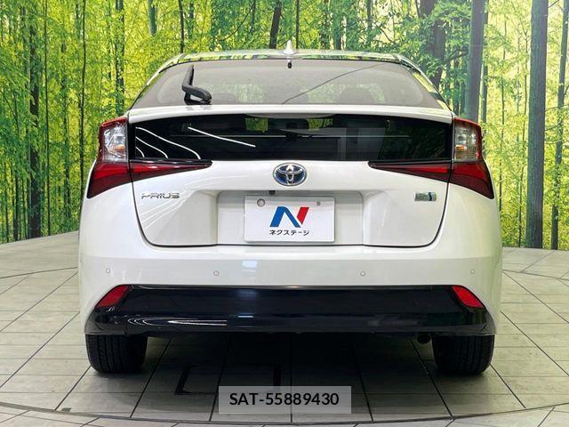 Toyota PRIUS 2020-05 8316434-14