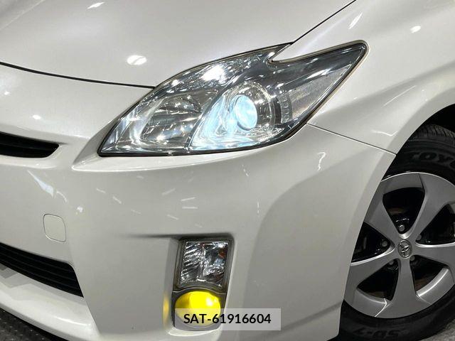 Toyota PRIUS 2009-12 8316512-11