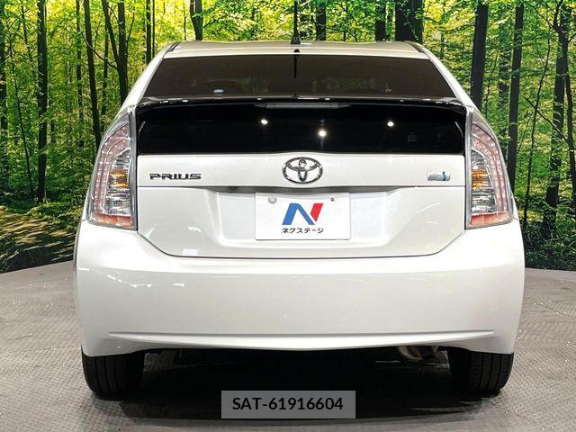 Toyota PRIUS 2009-12 8316512-14