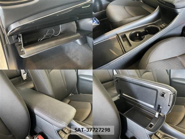 Toyota PRIUS 2021-05 8316456-24
