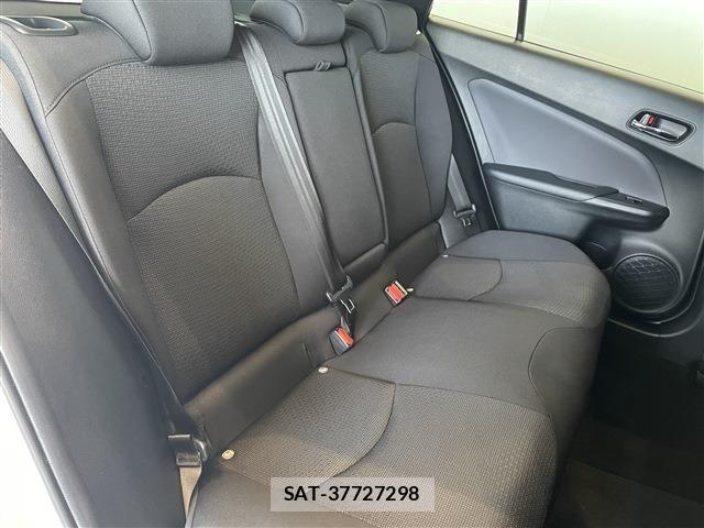 Toyota PRIUS 2021-05 8316456-27