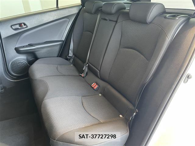 Toyota PRIUS 2021-05 8316456-28