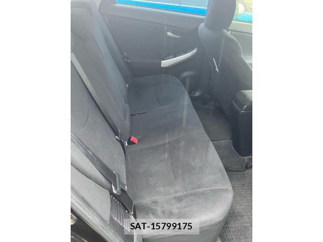 Toyota PRIUS 2012-03 8316539-16