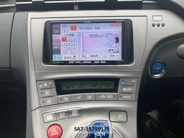 Toyota PRIUS 2012-03 8316539-20